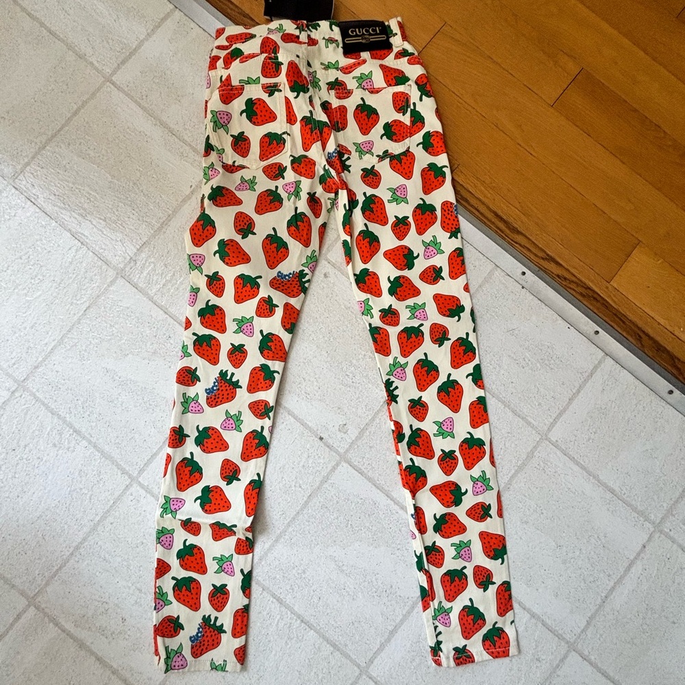 NWT GUCCI STRAWBERRY JEANS